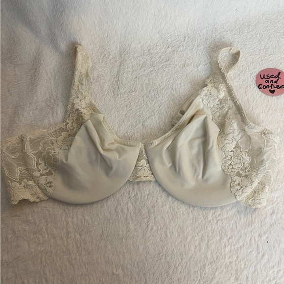 Natori Cream Lace Bra - Picture 1 of 5